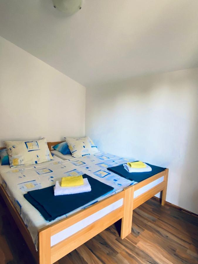 Apartments Mani โตรกีร์ ภายนอก รูปภาพ