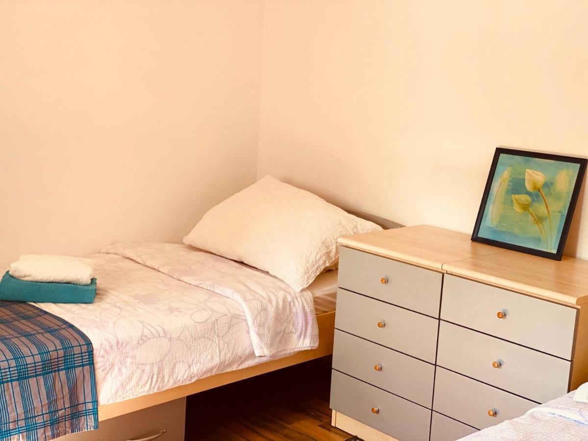 Apartments Mani โตรกีร์ ภายนอก รูปภาพ