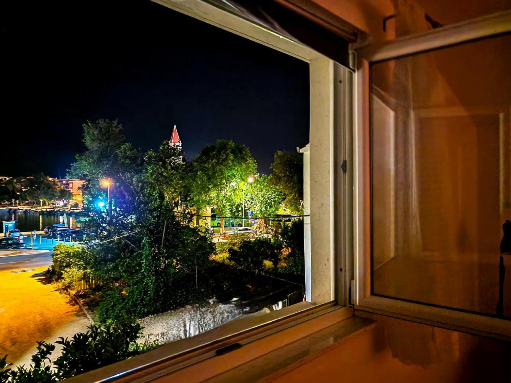 Apartments Mani โตรกีร์ ภายนอก รูปภาพ