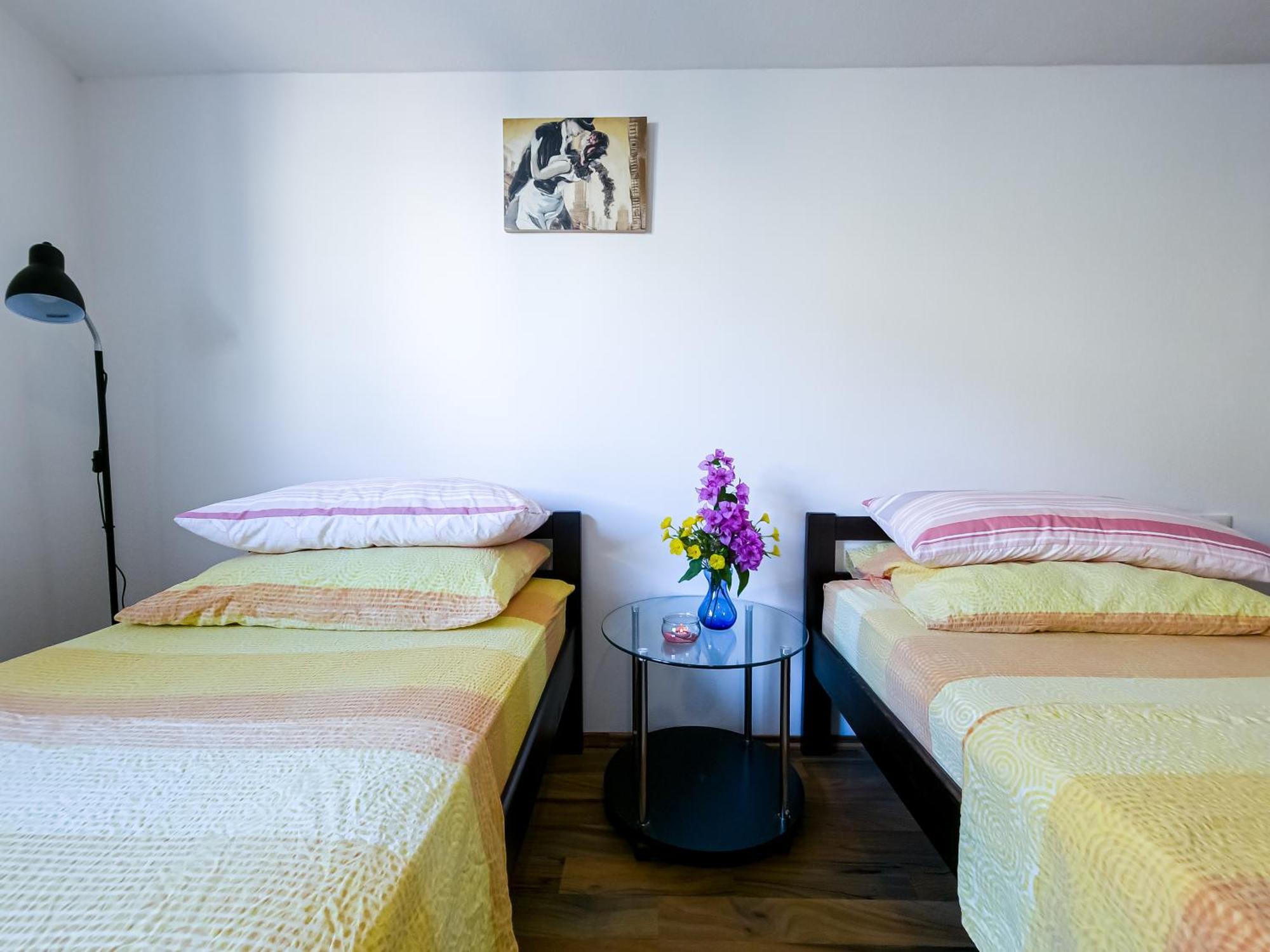 Apartments Mani โตรกีร์ ภายนอก รูปภาพ