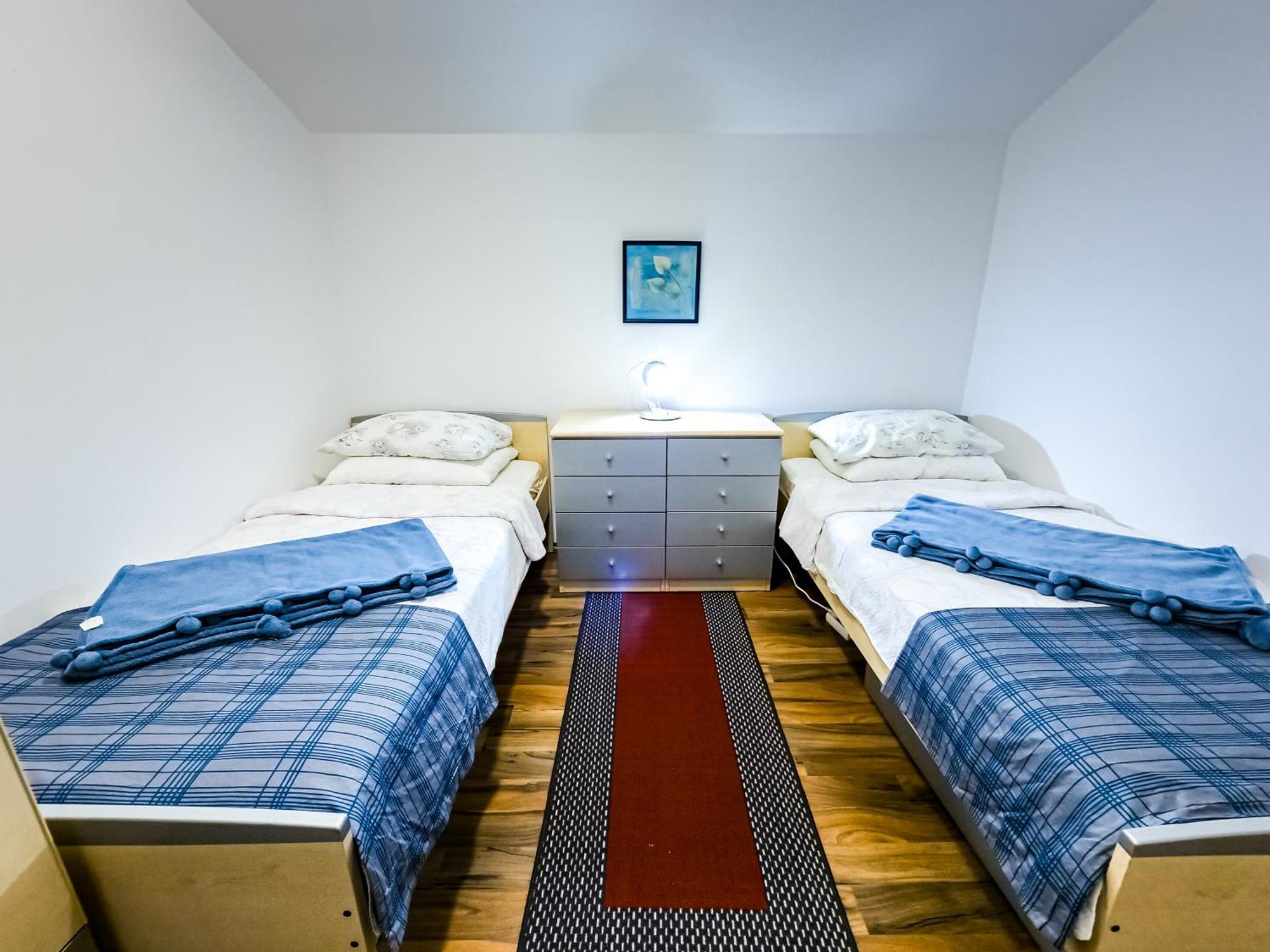Apartments Mani โตรกีร์ ภายนอก รูปภาพ