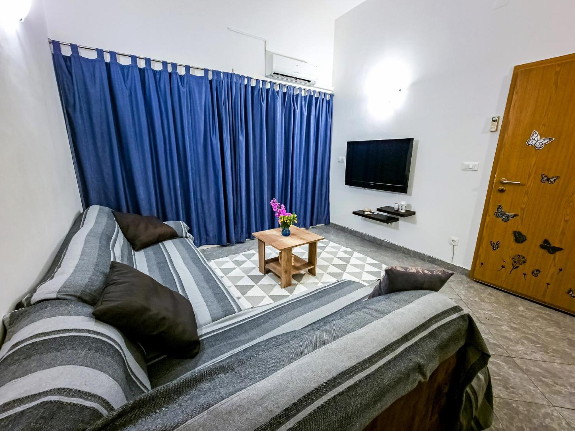 Apartments Mani โตรกีร์ ภายนอก รูปภาพ