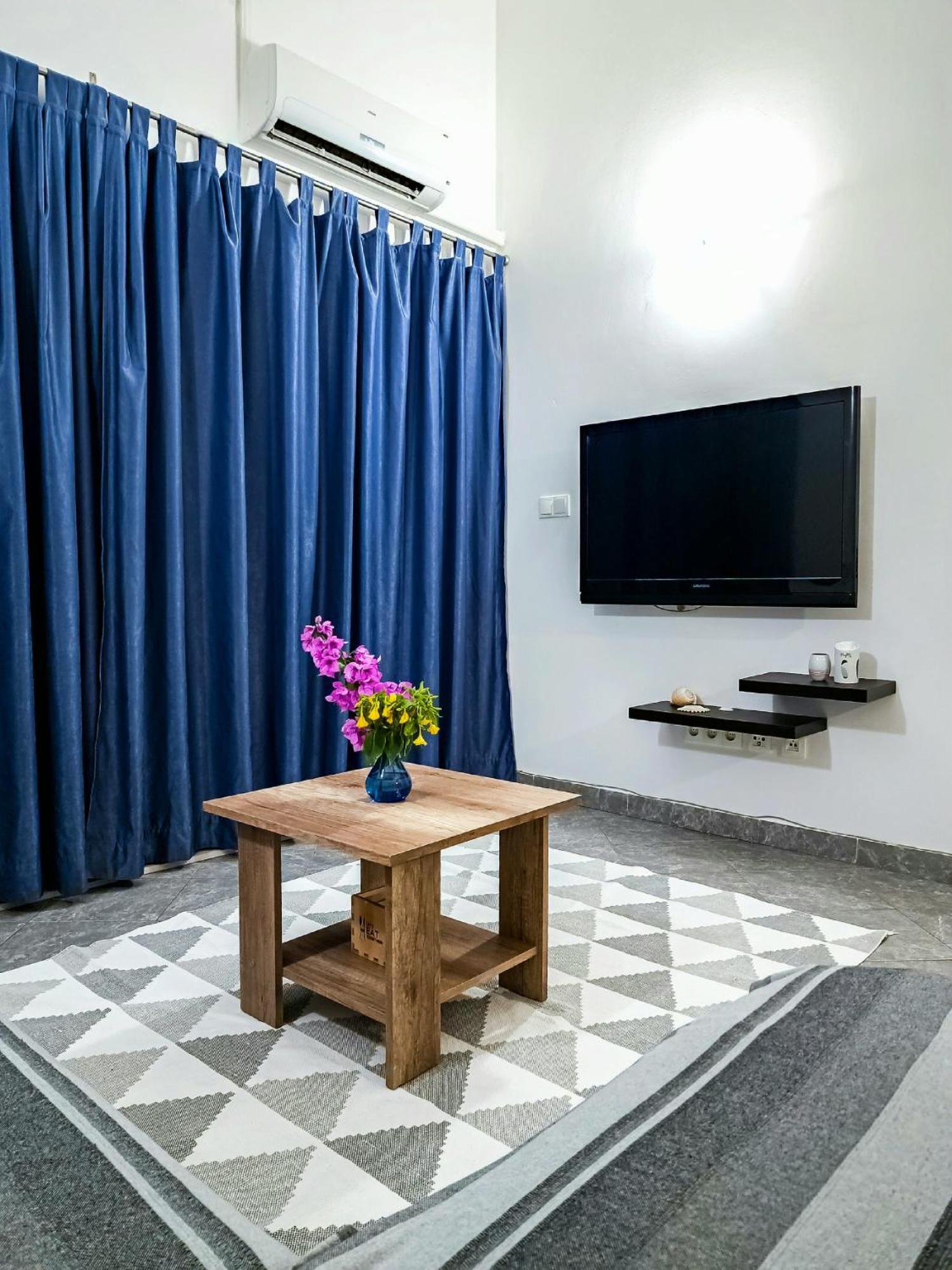 Apartments Mani โตรกีร์ ภายนอก รูปภาพ